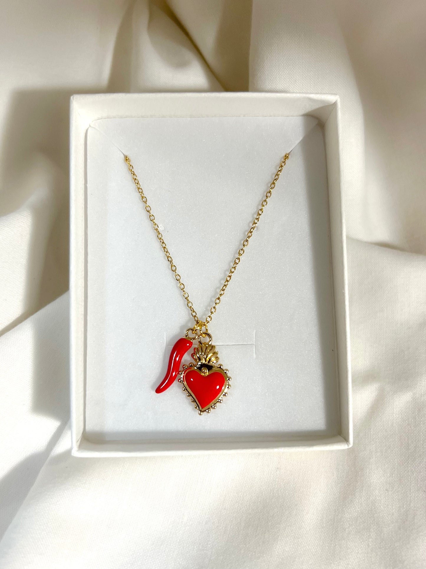 Collana Cuore Sacro e Corno