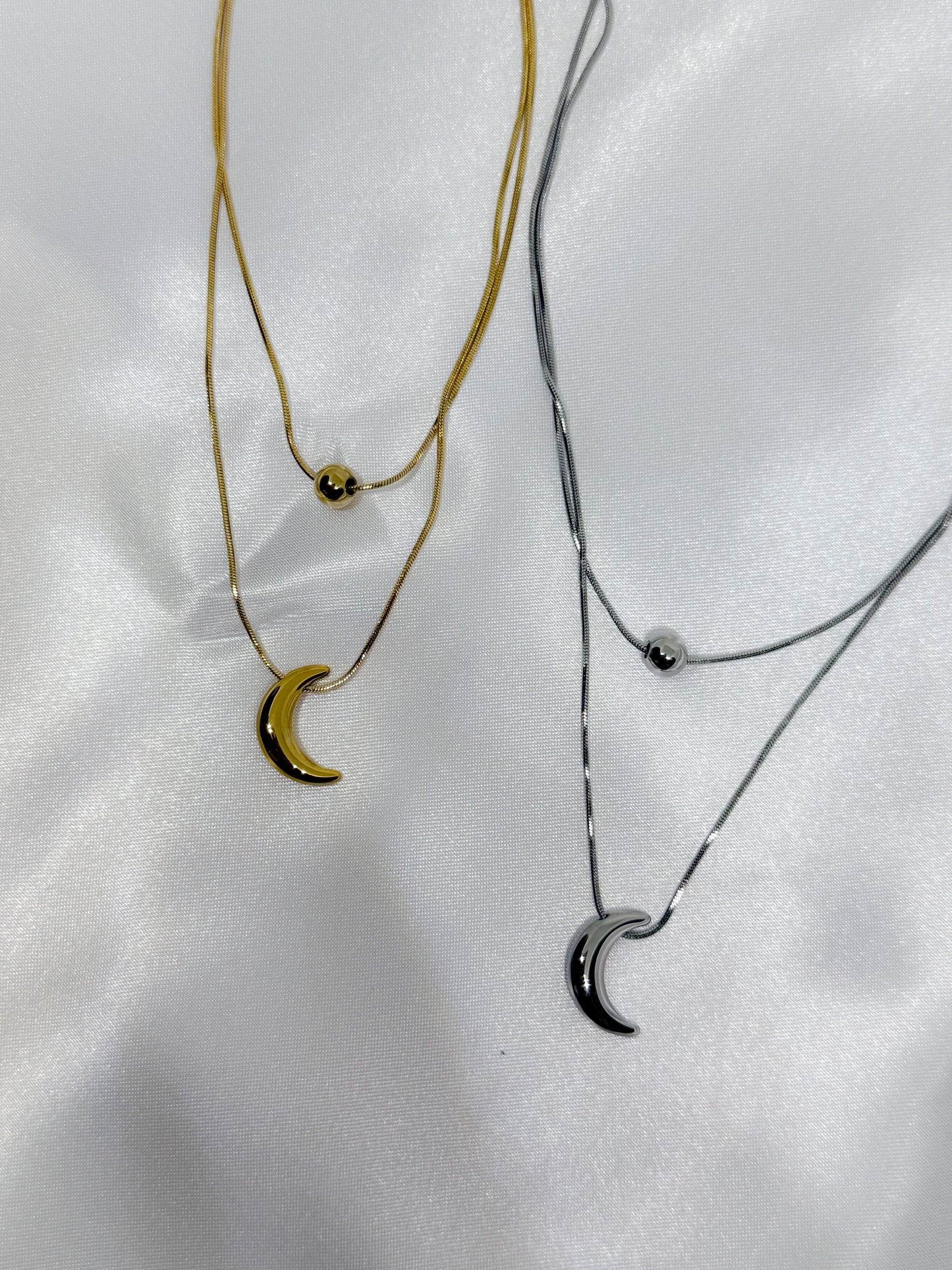 Collana Moon Touch