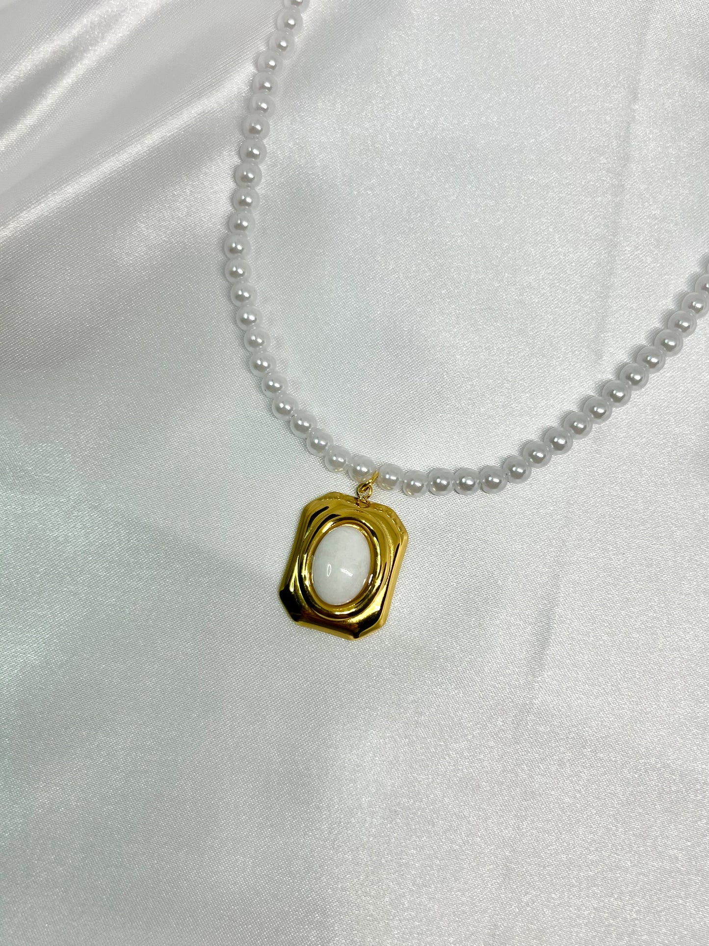 Collana Amanda
