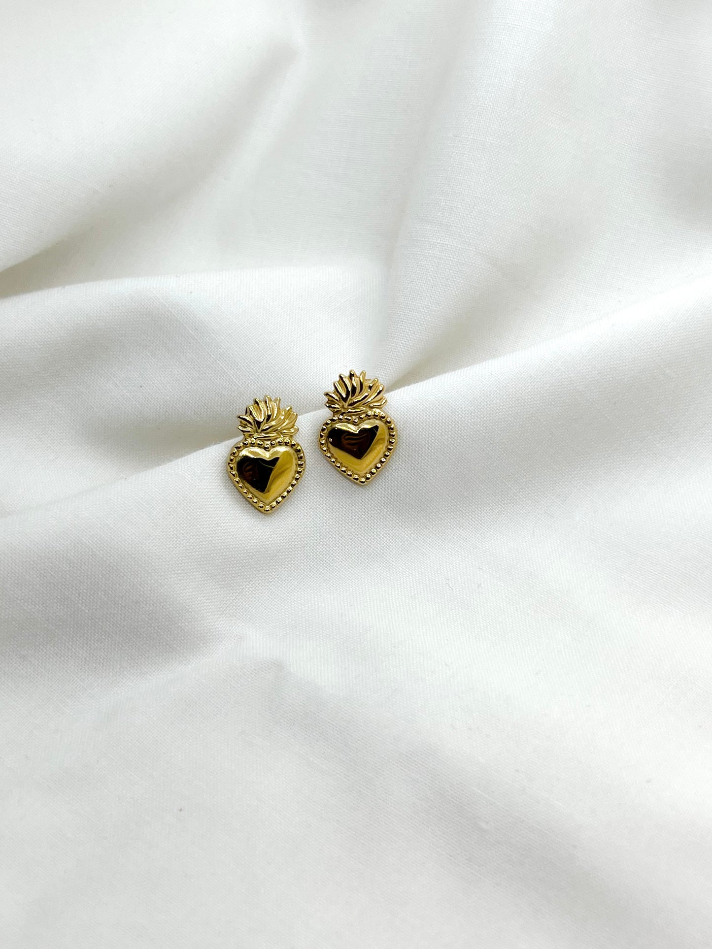 Orecchini Cuore Sacro